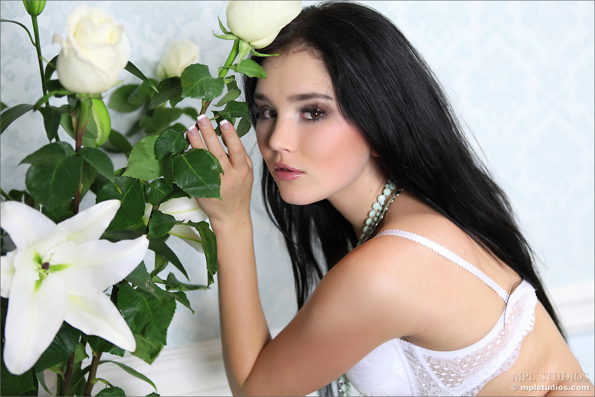 Malena F in White Rose photo 1 of 12